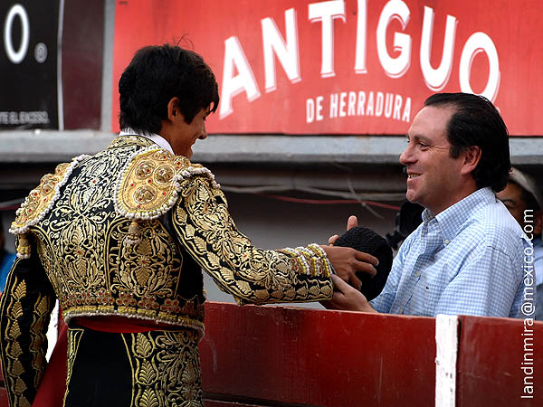 La montera para Claudio Huerta