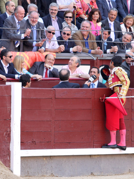 Brindis al monarca