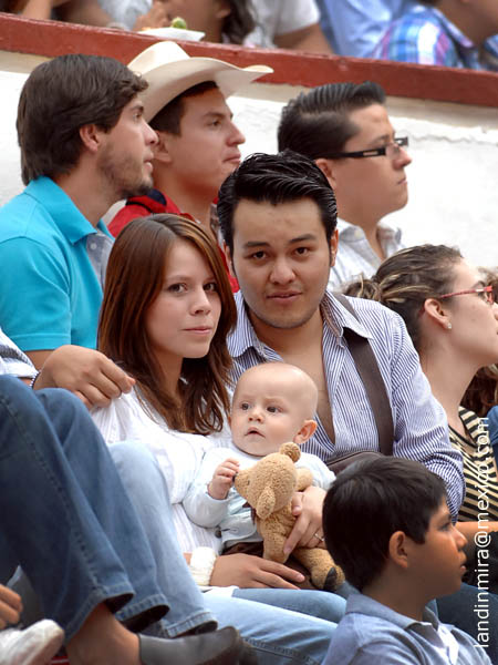 Toda la familia a los toros