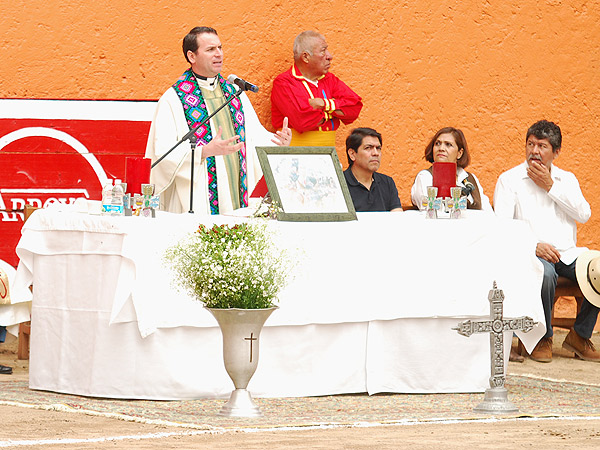 La tradicional Misa en el ruedo