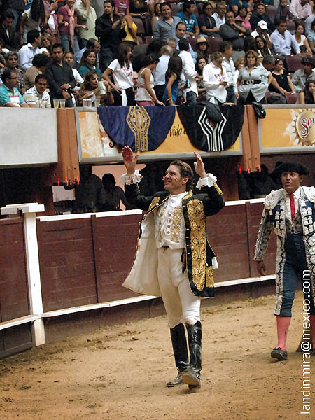 Vuelta de una oreja