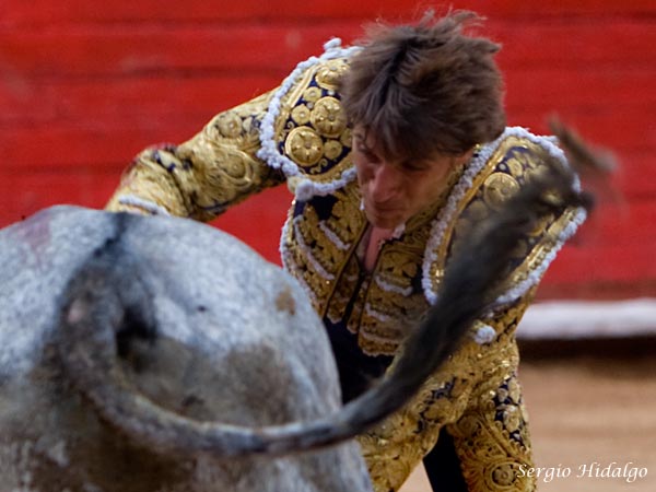 Certero con la espada