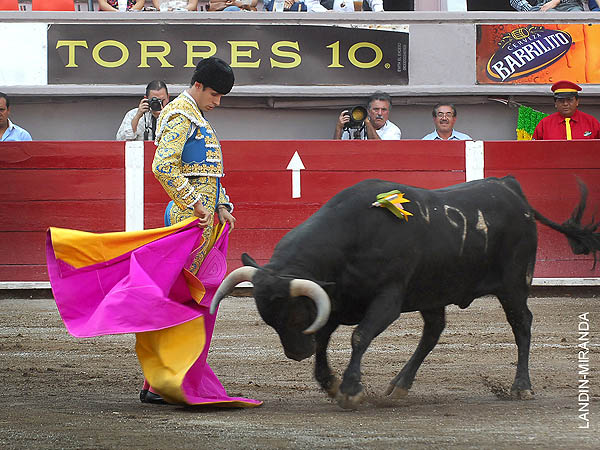 Mazantini abre el festejo