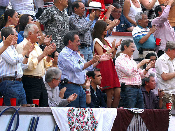 Palmas que motivaron a Saldvar