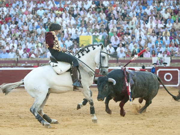 Una pirueta en la cara del Miura