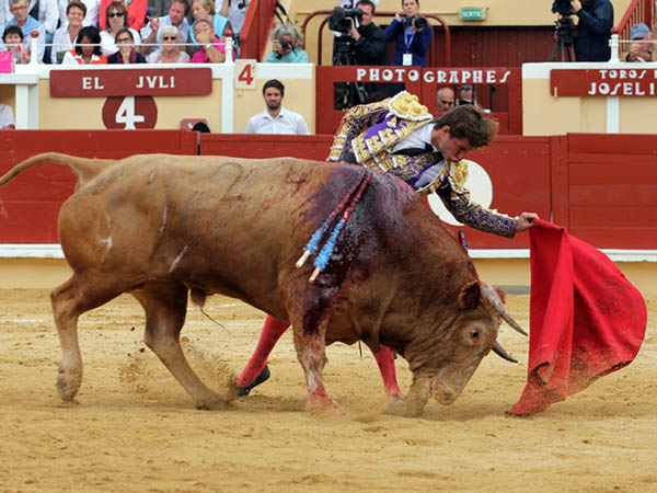 Ejerciendo el mando