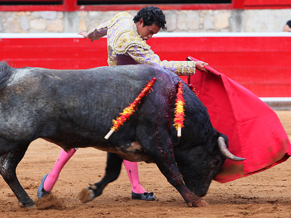 Perfilando su remate