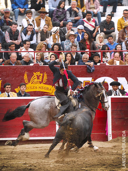 Uno de castigo al sobrero