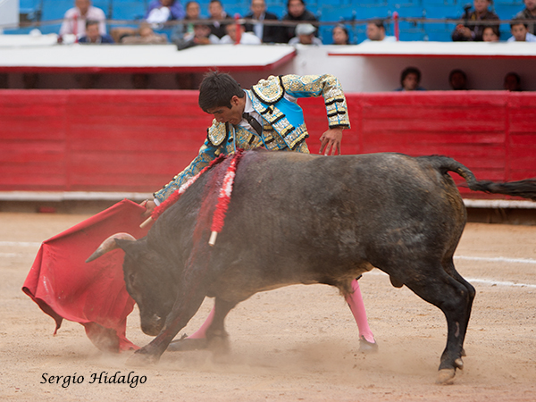 Intentando por derecha