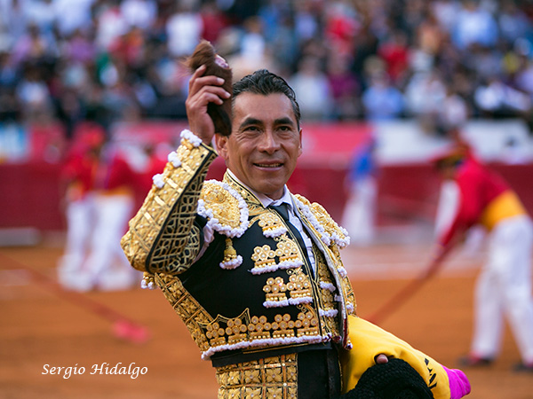 Oreja ganada a pulso