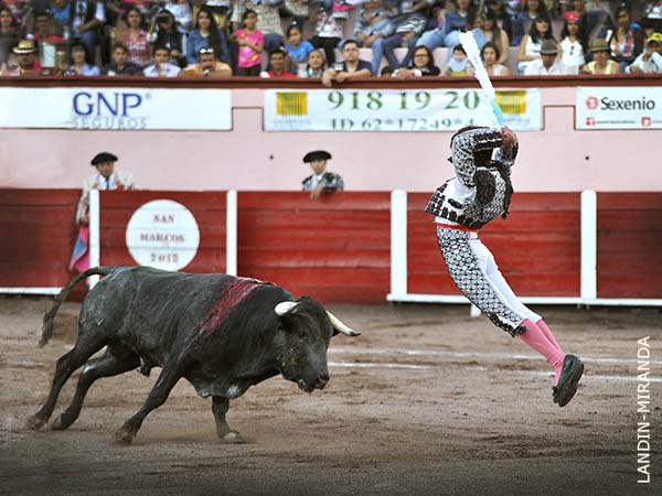 Espectacularidad en banderillas