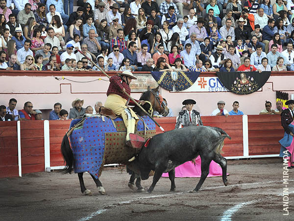 Puyazo del primo Miranda