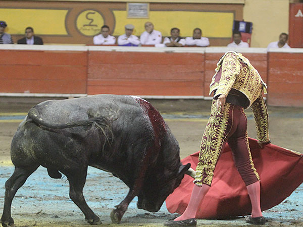 Corriendo la mano