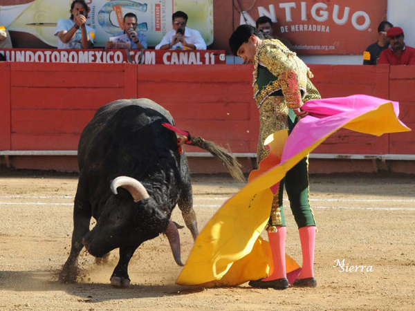 Rematando con la revolera